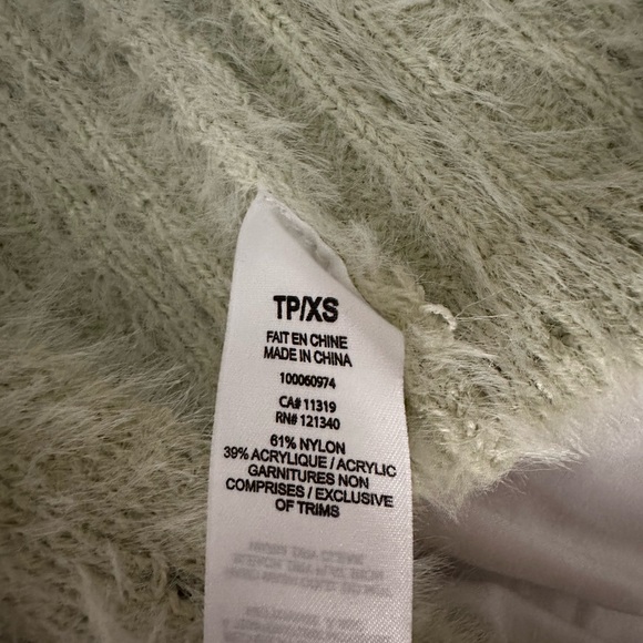 Green fuzzy/soft cardigan from garage. Only worn a few times. Great condition - Picture 2 of 3